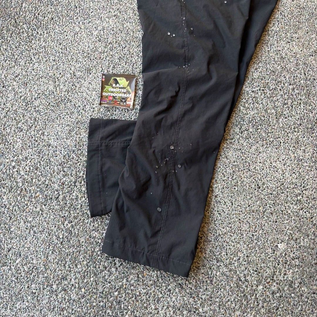 Mont-bell OD Lining Pants Women's (Category: Other Bottoms) located in Caloocan City. Submitted by rjlthrifts (Listing ID 1470114516, Image 3). Description: Mont-bell OD Lining Pants Women's Double Layer Excellent Condition Color Rate 10/10 30 - 32 Waist Line 37 Length No Issue. Price. 1,980 Loc. South Caloocan Courier. J&T And Flash Express.