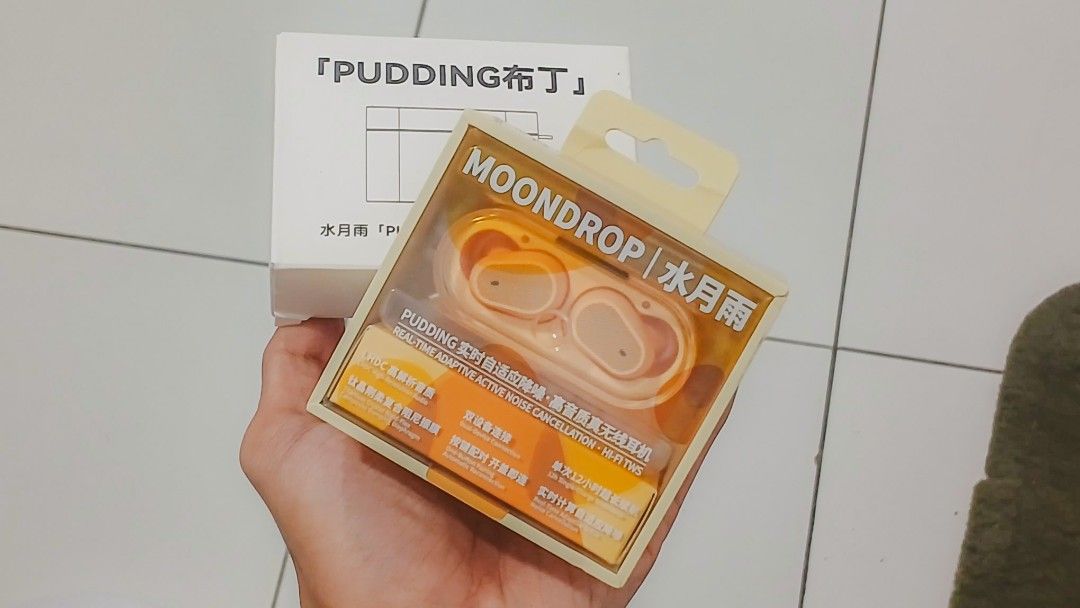 Moondrop Pudding w/Case [1 week used] (Category: Earphones) located in Paranaque City. Submitted by ivantheseller100 (Listing ID 1470130122, Image 2). Description: MOONDROP PUDDING !! I bought the moondrop robin a week after so now i don't need this anymore LOL Comes full with Original Earphone Box + Even the case box! >> Meet up near WalterMart/SM Dasma >> Delivery shouldered by buyer, willing to call / send video during the sending process.