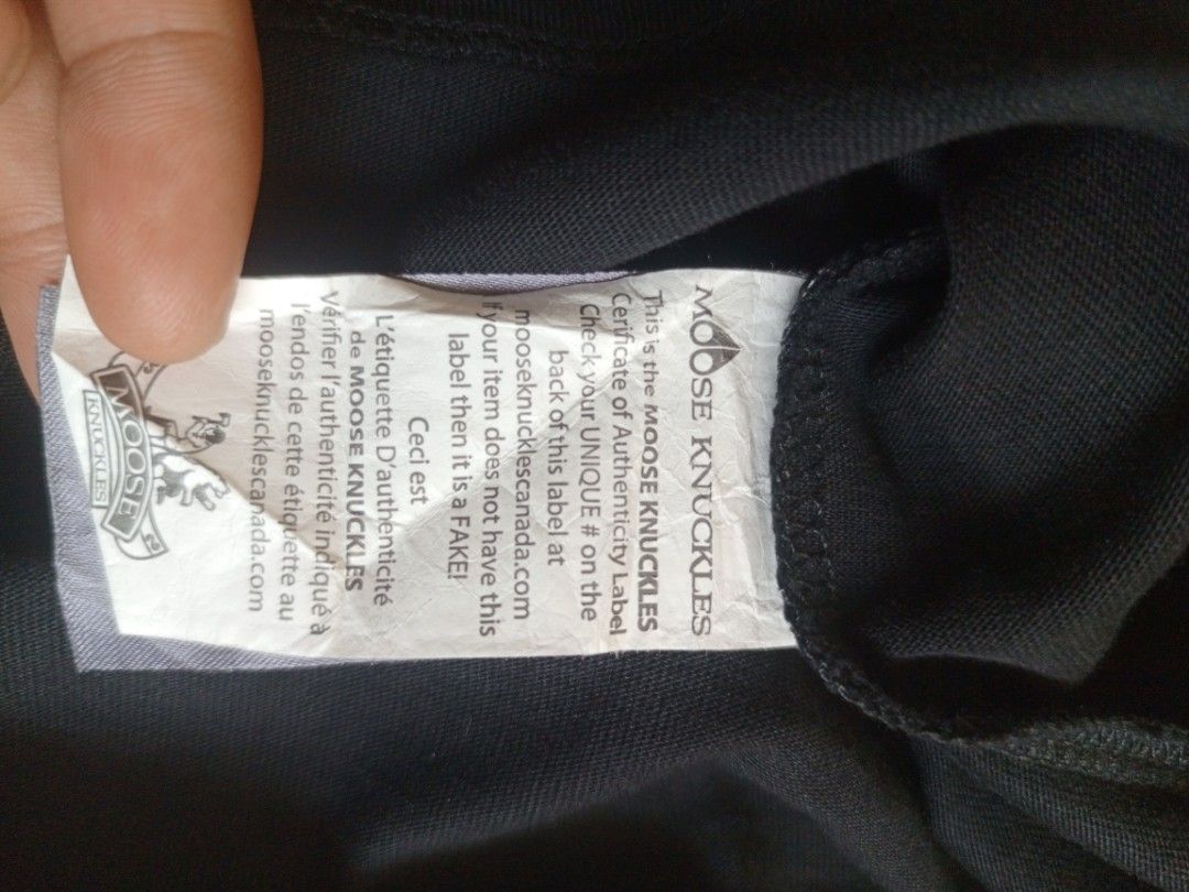 Moose Knuckles Women's (Category: Activewear) located in Davao. Submitted by pluke_thrifter26 (Listing ID 1470010423, Image 3). Description: EXCELLENT CONDITION 📌 NO ISSUE 📌 SIZE LARGE TO XL 📌 10/10 COLOR RATE 📌 CAN DO MEET UP AROUND DAVAO AND SHIP NATIONWIDE 🌐.