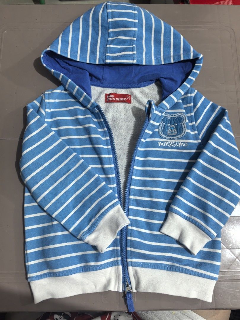 Mossimo Blue Jacket for Kids (Category: Babies & Kids Fashion) located in Mandaluyong City. Submitted by razzleberry (Listing ID 1470121436, Image 1). Description: Original Baby Mossimo Good for 1 to 3 years old Zipper is working well.