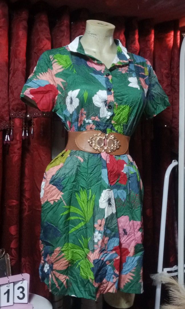 Multi floral polo dress (Category: Dresses) located in Manila. Submitted by wheneity67thifted (Listing ID 1470136272, Image 2). Description: .