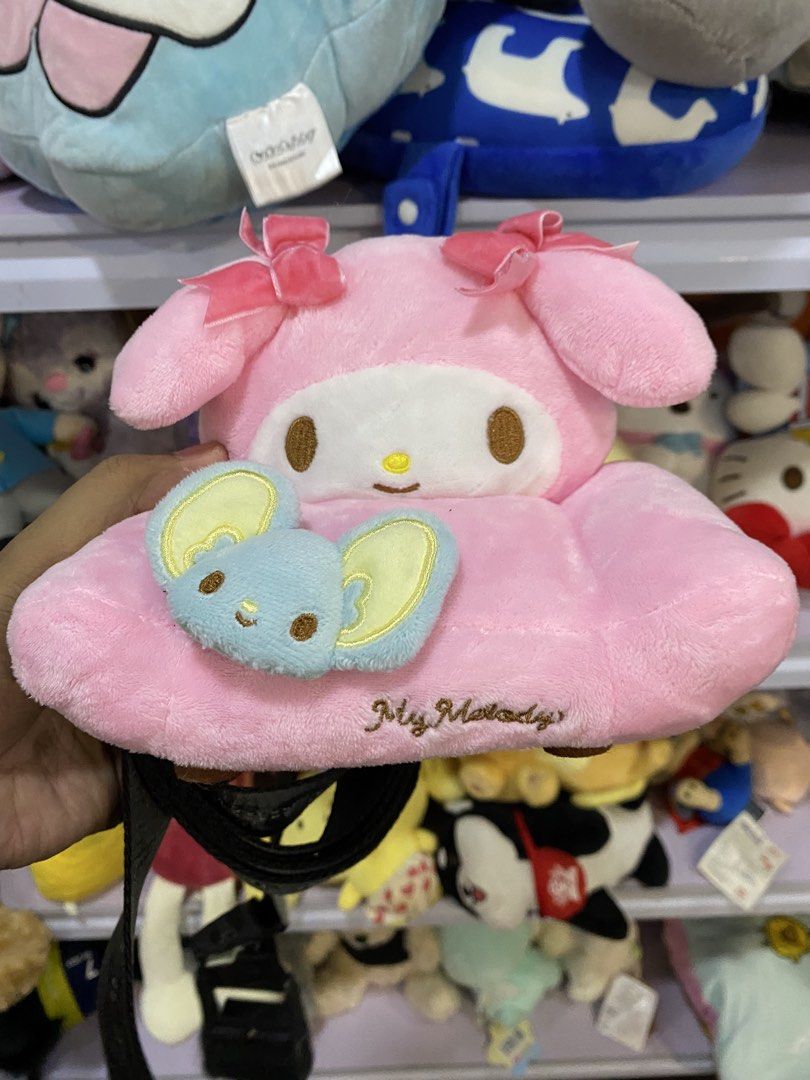 My Melody (Category: Plushies & Soft Toys) located in San Jose. Submitted by shady.archives (Listing ID 1470103035, Image 1). Description: .