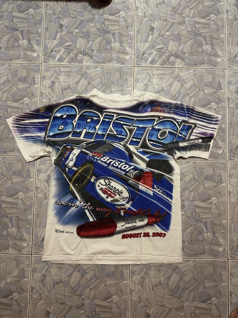NASCAR Bristol Chase Tag (Category: Tshirts & Polo Shirts ) located in Argao. Submitted by janmaning-0624l95 (Listing ID 1470030934, Image 2). Description: NAACAR BRISTOL CHASE TAG SIZE LARGE DIMES 21.5 x 28 Excellent condition Issue faded tag 2,750 Plus sf.