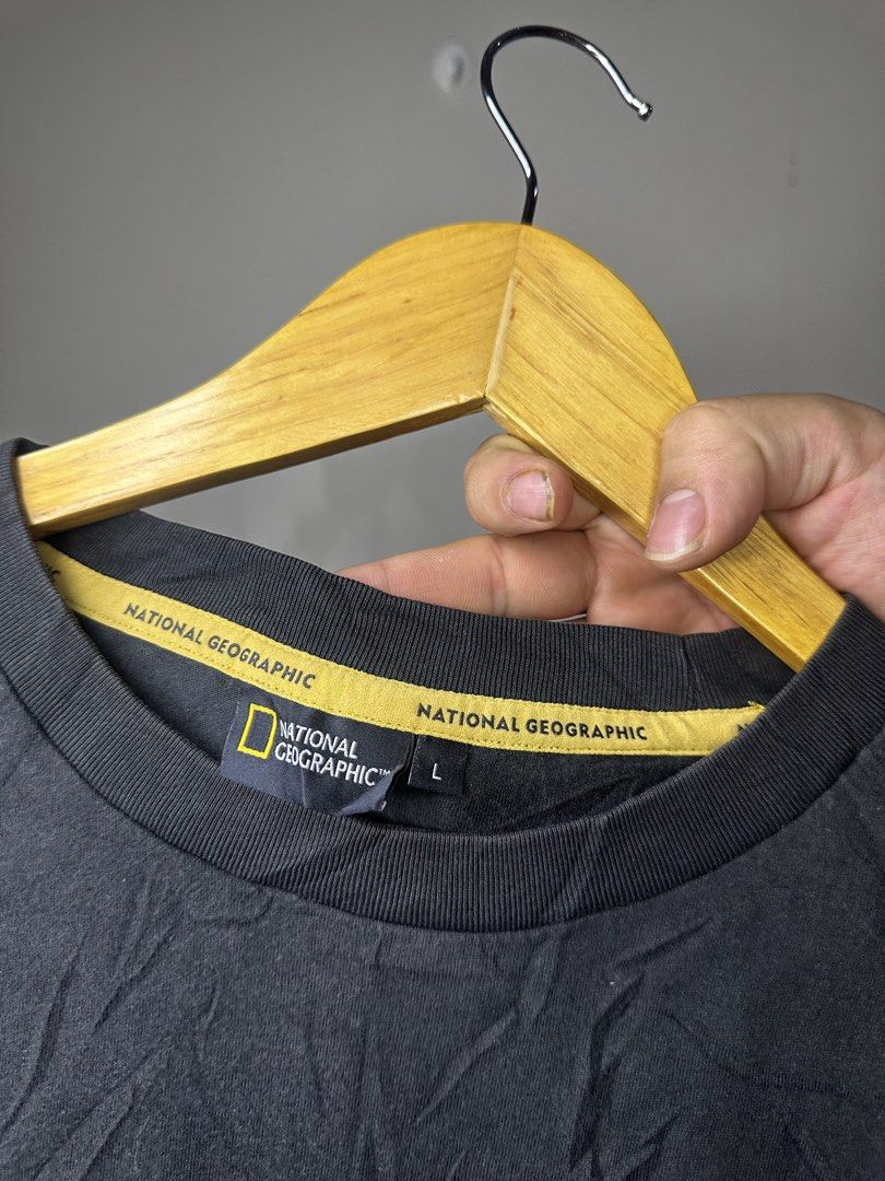 NATIONAL GEOGRAPHIC (Category: Tshirts & Polo Shirts ) located in Molave. Submitted by thriftmate13 (Listing ID 1469960192, Image 3). Description: .