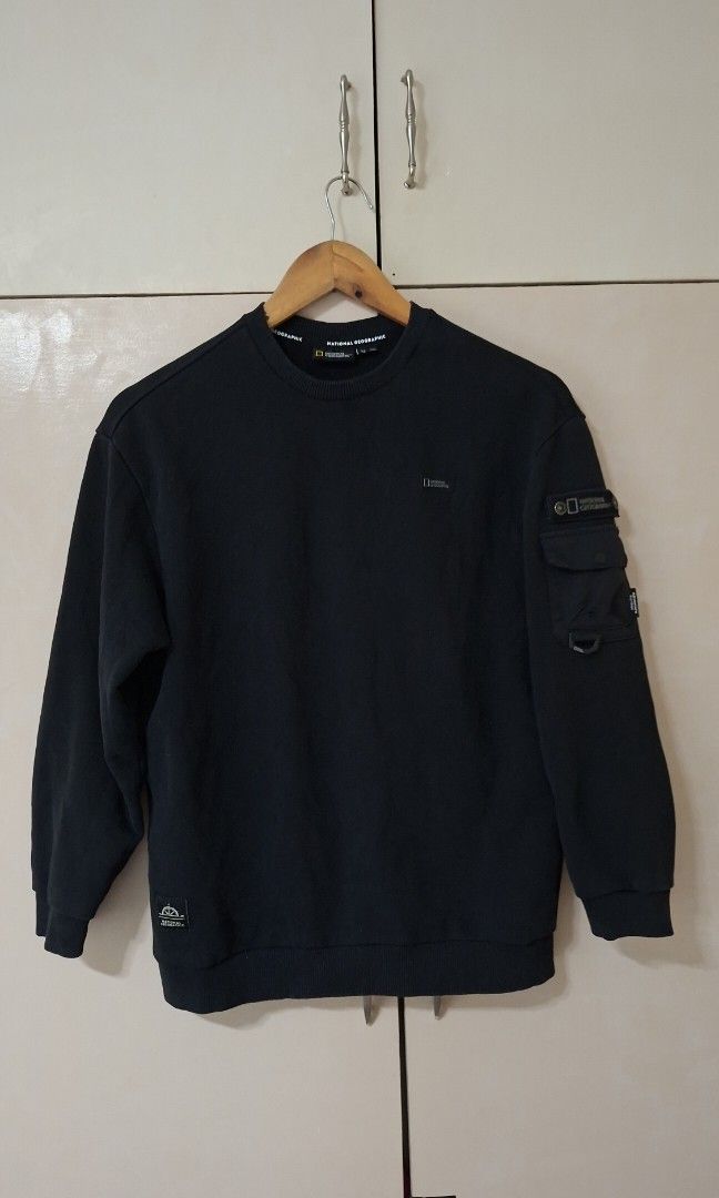 National geographic small (Category: Coats, Jackets and Outerwear) located in General Santos City (Dadiangas). Submitted by amara_preloved (Listing ID 1470053324, Image 1). Description: complete tags small.