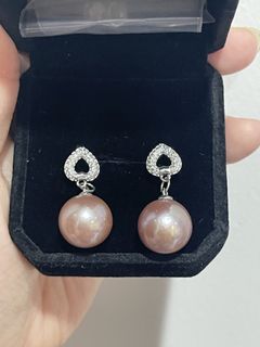 (Category: ) located in . Submitted by bf.blingyfinds (Listing ID 1470101993, Image 1). Description: .