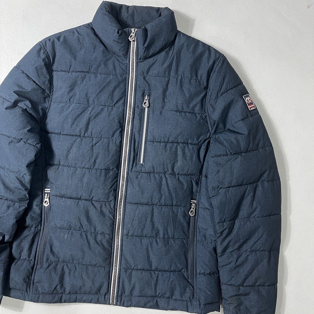 Nautica Quilted Puffer Jacket (Category: Coats, Jackets and Outerwear) located in Nasugbu. Submitted by janstuffs.ph (Listing ID 1470087974, Image 2). Description: Nautica Quilted Puffer Jacket 💯Legit! Size: Small on tag - fits up to Medium Width: 21" Length: 26" Sleeve: 25" Condition: 9.5/10 Excellent! Flaw: NONE Mine: 880 •Buyer shoulder shipping fee - ship via j&t. •Read details before purchasing..