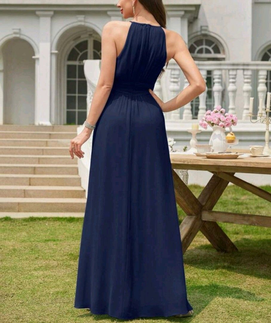 Navy Blue Halter Neck Long Evening Dress (Category: Evening dresses & gowns) located in Manila. Submitted by shajanina.14 (Listing ID 1470082890, Image 2). Description: Lyla's Preloved As good as new Extra Small- US As per measuring tape, Bust- up to 28 inches Waist- up to 24 inches Length- 55 inches .