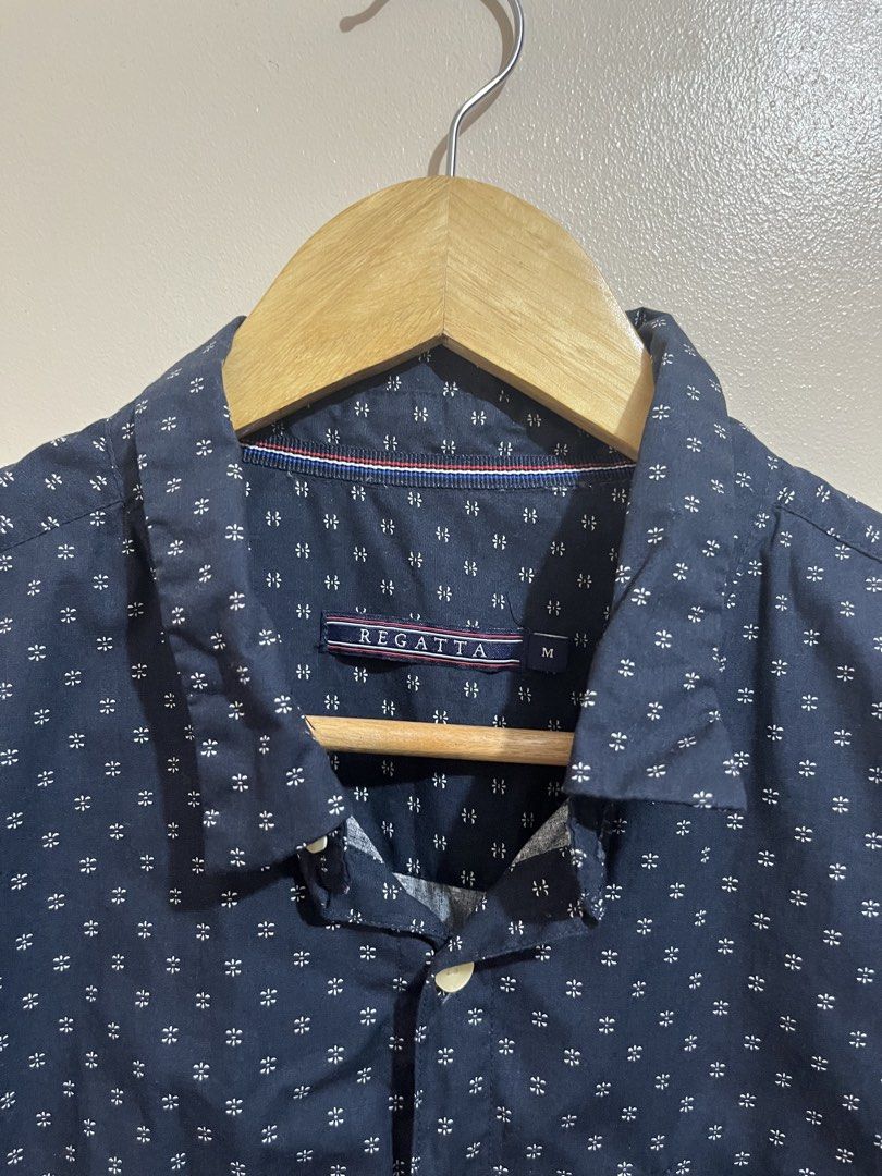 Navy blue polo (Category: Tshirts & Polo Shirts ) located in Apalit. Submitted by advlsqz16 (Listing ID 1470119123, Image 2). Description: Dimes: 21W x 27L Color rate: 9/10 Excellent Condition No issue.