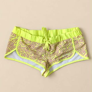 (Category: ) located in . Submitted by rareclothing.ph (Listing ID 1470079221, Image 1). Description: .