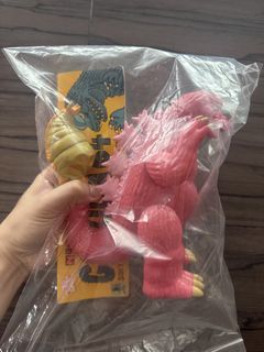 （分類：）位於 。 由 sofubiguy 提交（商品編號 1469979865，圖片 1）。簡介： 。