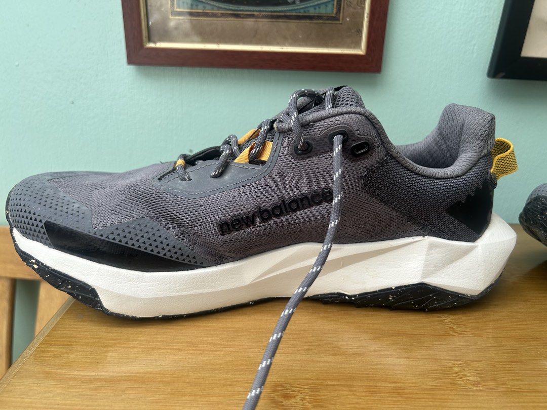 New Balance (Category: Casual Shoes) located in Antipolo. Submitted by e9000 (Listing ID 1469978505, Image 2). Description: New Balance Bought in 2022-2023 Never used Has a small dent on one side and some tiny stains (refer to pics) but still in good condition.