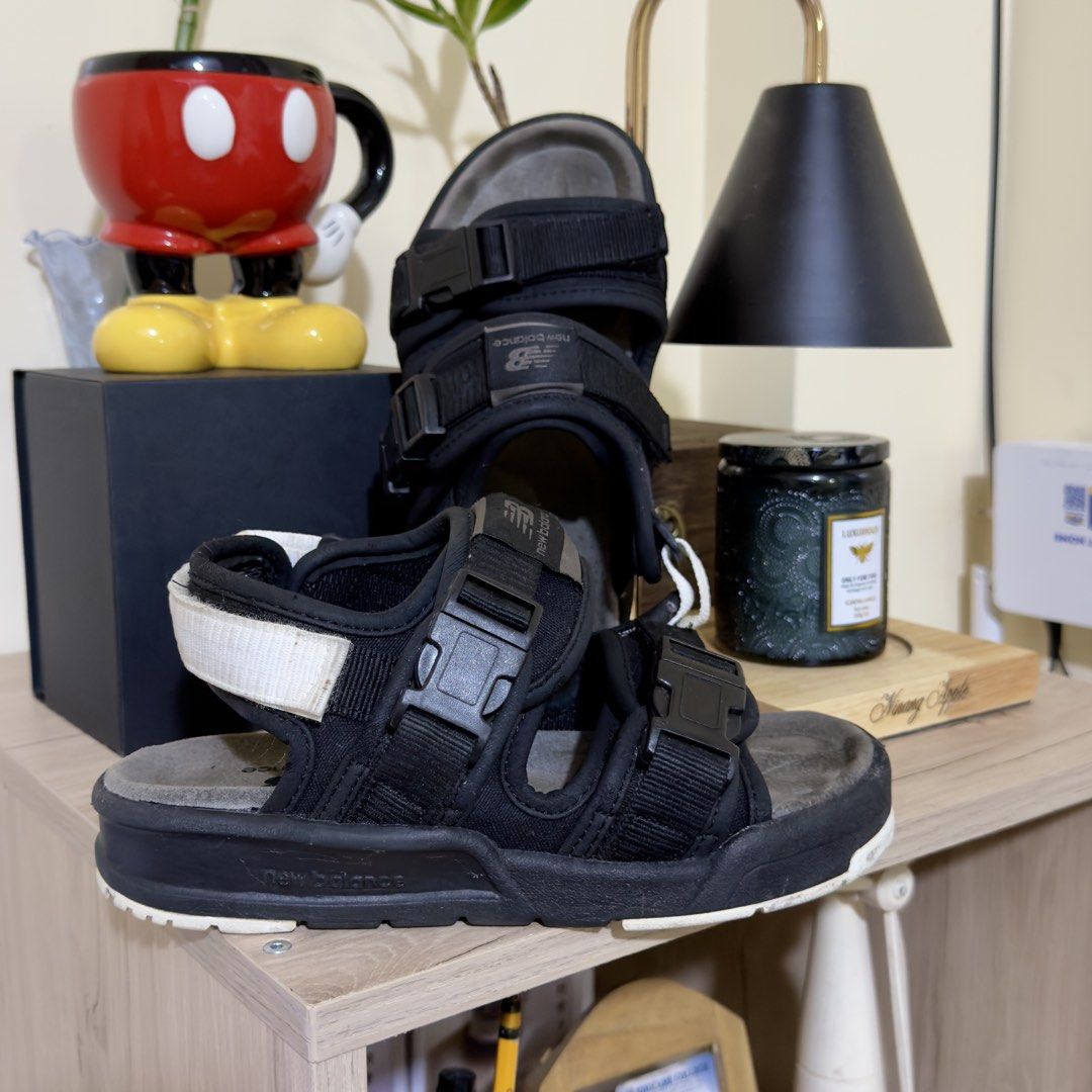 New Balance (22cm) (Category: Flats & Sandals) located in Baguio. Submitted by shopple.ph (Listing ID 1470120011, Image 1). Description: N E W B A L A N C E 📏 Size: 5 (US) | 35 (EU) | 22cm ✨ Condition: VGUC — please refer to posted photos 👀 What you see is what you get. 🫧 Needs wash 🛍️ Ukay source — please limit your expectations. 🚫 Payment first policy — No COD 💸 MOP: GCash / BPI / BDO / MariBank / Maya 📦 Courier: J&T Express only 📍 Bagu