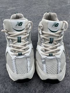 (Category: ) located in . Submitted by haggle.apparel (Listing ID 1469998849, Image 1). Description: .