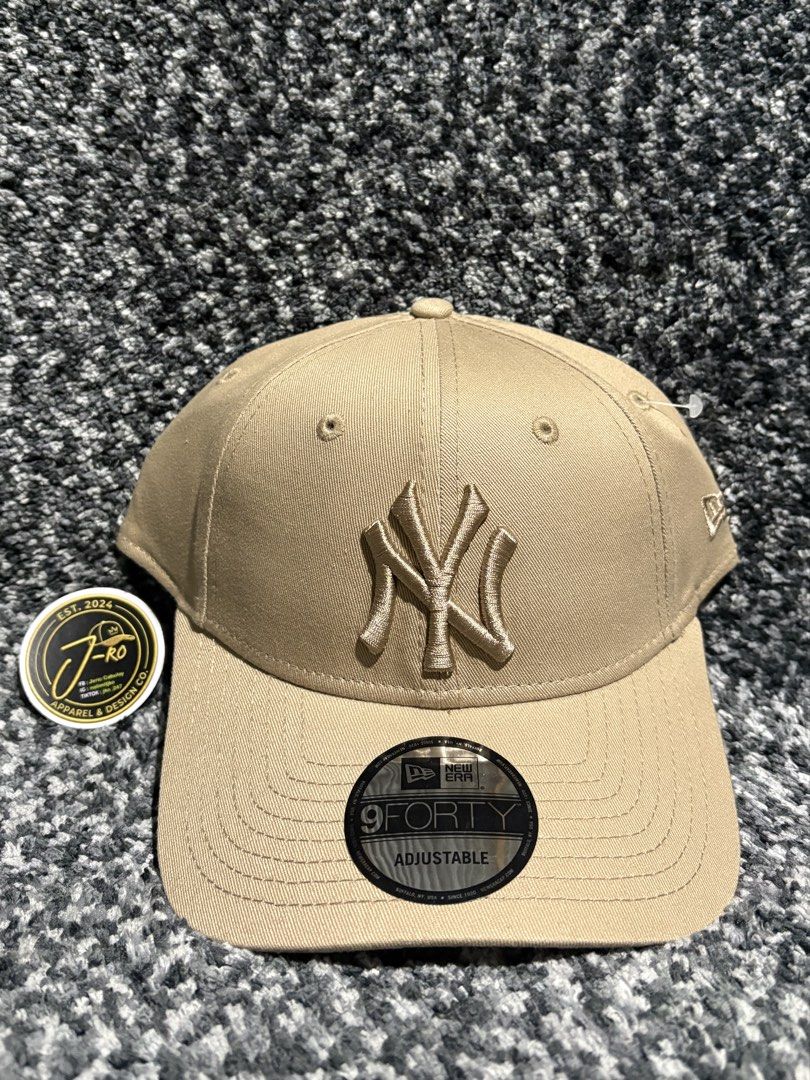 New Era NY Yankees Pebble Stone (Category: Caps & Hats) located in Narvacan. Submitted by jko_247 (Listing ID 1470138933, Image 1). Description: New Era New York Yankees Pebble Stone 9FORTY A-Frame Adjustable hat Brand New Price: ₱700🔥.