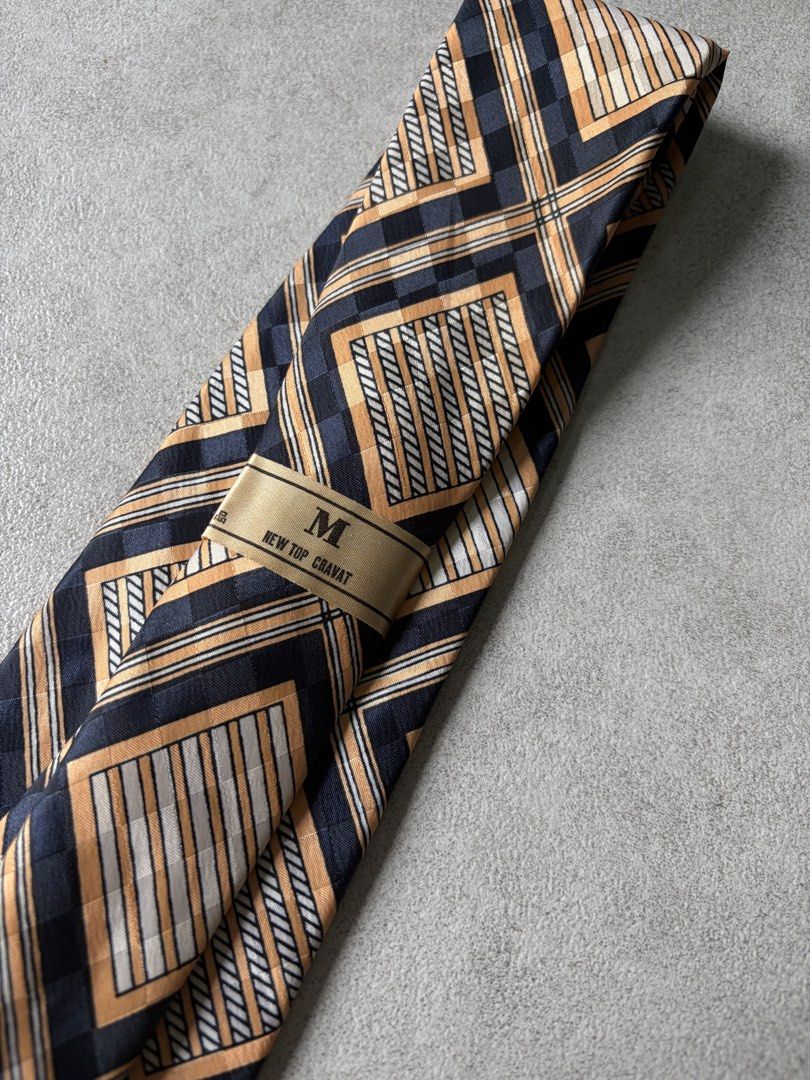 New Top Cravat Necktie (Category: Ties) located in Pasig City. Submitted by chamoisee (Listing ID 1469959808, Image 2). Description: New Top Cravat Necktie Vintage .