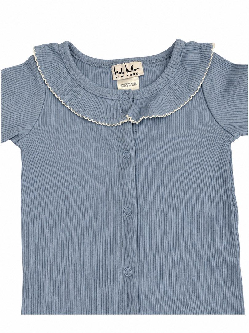 Nicole Miller Frogsuit (0/3M) (Category: Babies & Kids Fashion) located in Angeles City. Submitted by aeapreloved (Listing ID 1469750830, Image 2). Description: 🩵 Preloved Nicole Miller Sleepsuit | 0–3M • Blue ribbed fabric • Ruffle collar • Front snap-button closure • Used, good condition 📦 Available for shipping .