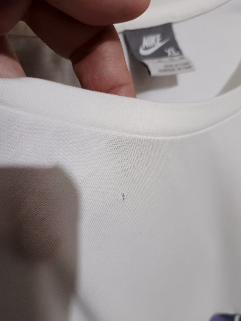 Nike (Category: Tshirts & Polo Shirts ) located in San Pablo. Submitted by 1017Shop (Listing ID 1470047297, Image 3). Description: Nike XL 21x29 Very Good Condition Pinholes (See pics) 9/10 Color Rate 250+SF 📩📩📩.
