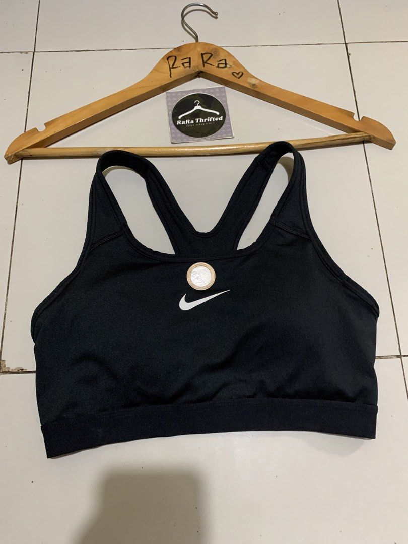 Nike | swoosh / womens large (Category: Activewear) located in Cebu City. Submitted by rarathriftedcb (Listing ID 1470033902, Image 3). Description: Nike ✅ Swoosh Sports bra Racerback Padded Large tag 🏷️ 750pesos + sf 95 Location : Cebu city Page : RaRa thrifted Jnt nationwide Message us 📩.