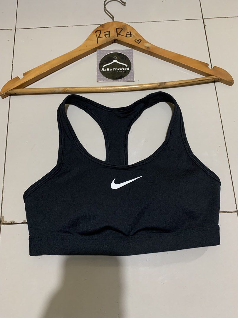 Nike | swoosh / womens small (Category: Activewear) located in Cebu City. Submitted by rarathriftedcb (Listing ID 1470032030, Image 2). Description: Nike ✅ Swoosh Racerback Sports bra Padded Small tag 🏷️ 750pesos + sf 95 Location : cebu city Page : RaRa thrifted Jnt nationwide Message us 📩.