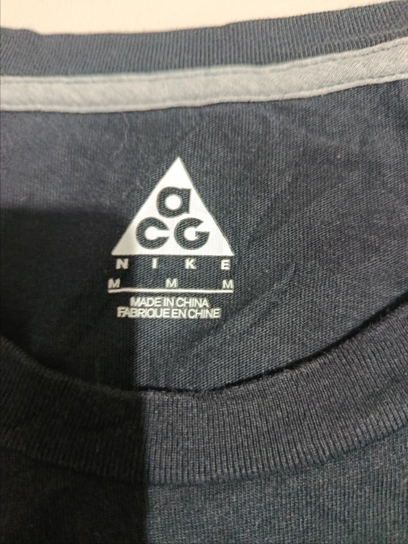 Nike ACG Thumb Print X-ray Graphic (Category: Tshirts & Polo Shirts ) located in Cebu City. Submitted by lijra (Listing ID 1469980166, Image 3). Description: M on tag excellent Condition 9.5/10 CR.