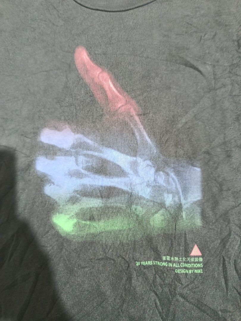 Nike ACG Thumb Print X-ray Graphic (Category: Tshirts & Polo Shirts ) located in Cebu City. Submitted by lijra (Listing ID 1469980166, Image 2). Description: M on tag excellent Condition 9.5/10 CR.