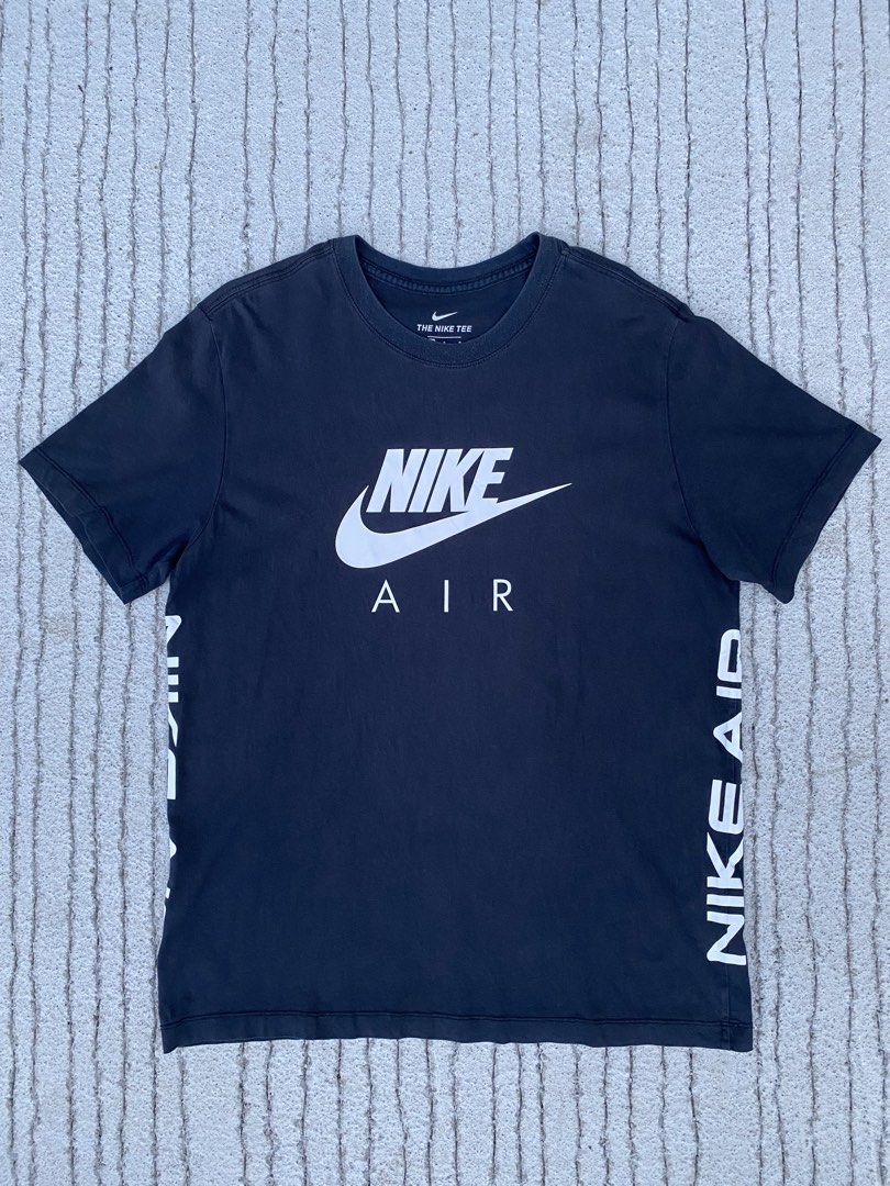 Nike Air (Category: Formal Shirts) located in Davao. Submitted by zhypo (Listing ID 1470066456, Image 2). Description: Brandnew condition Like new Size large on tag Best fit medium No issue.