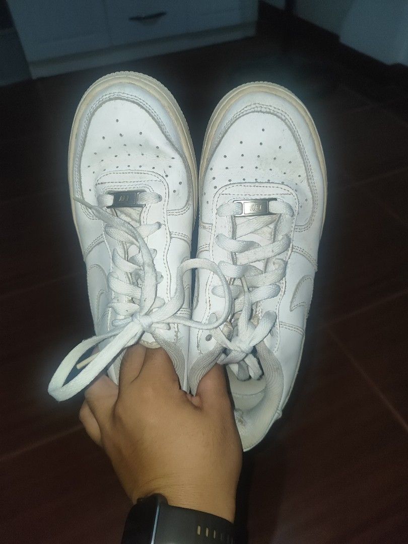 Nike Air Force 1 (Category: Sneakers) located in Bayambang. Submitted by koensells (Listing ID 1470090193, Image 2). Description: - size 38eu, 24cm MOD: JNT +sf MOP: GCASH/MARIBANK (payment first) strictly no returning of items.