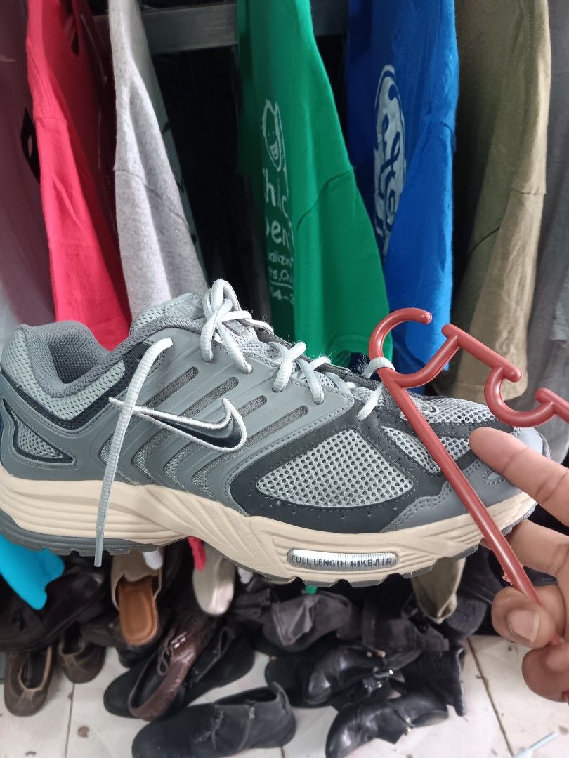 Nike Air Pegasus Sneakers Grey US 11 (Category: Sneakers) located in Cagayan de Oro. Submitted by kokirts17 (Listing ID 1469961263, Image 2). Description: - Brand/Model: Nike Air Pegasus - Colorway: Grey with cream soles - Size: US 11 - Material: Breathable mesh upper - Cushioning: Full-length Nike Air unit for maximum comfort - Condition: Clean outsoles with great traction pattern, ready to wear Nike Air Pegasus 2K5 Light Pumice HOOK UP LANG PO 