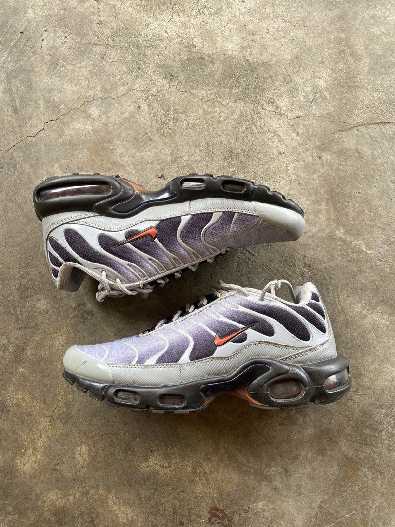 Nike Airmax TN Wolf Grey (Category: Sneakers) located in Taytay. Submitted by chuankee.restaurant (Listing ID 1470097867, Image 2). Description: Nike Airmax TN Wolf Grey MENS US 8.5 CHECK PICS FOR DETAILS.