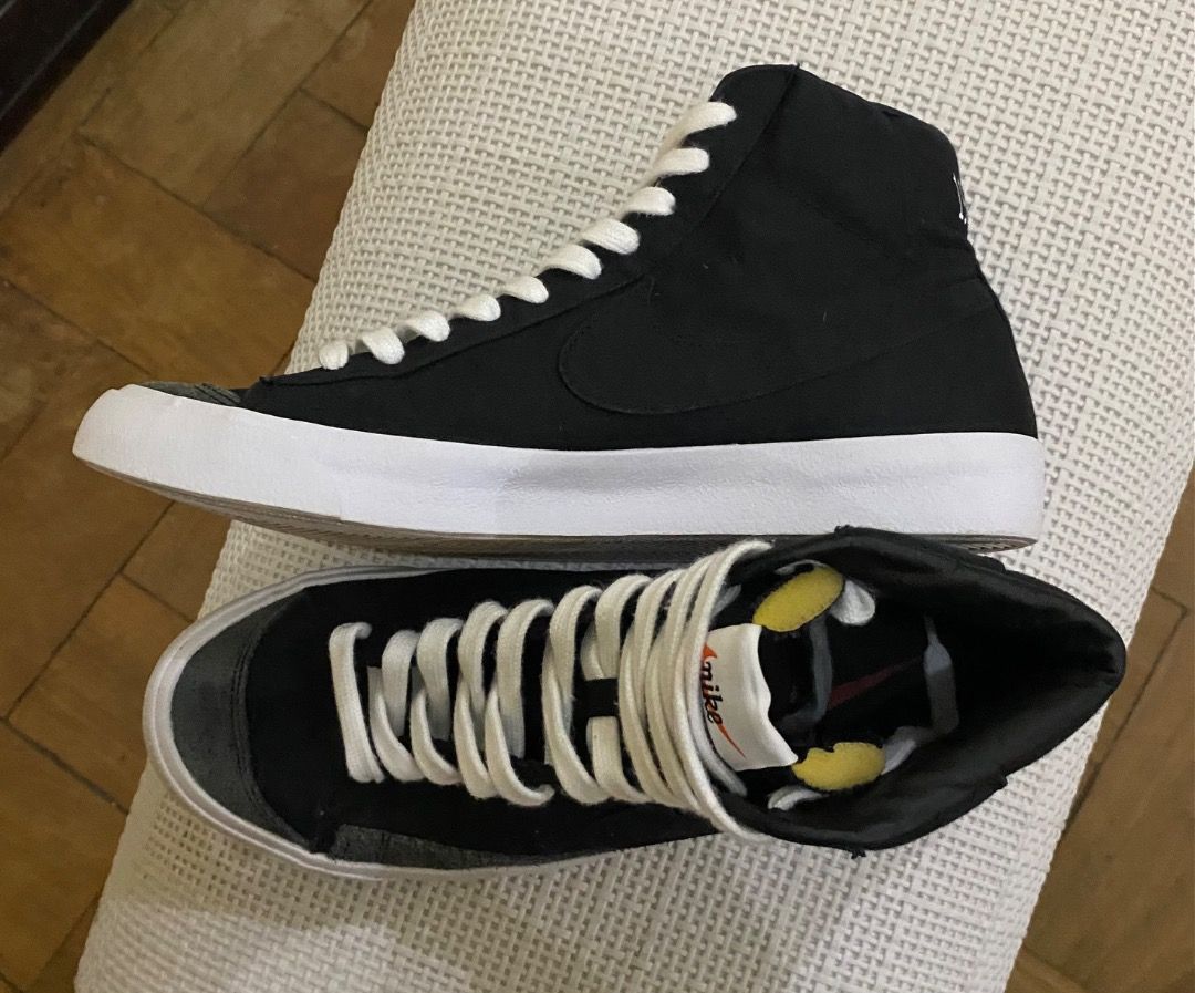 NIKE BLAZER 77 (Category: Sneakers) located in Cebu City. Submitted by wornagainco.ph (Listing ID 1469974184, Image 2). Description: NIKE BLAZER 77 Size: US-10 (28 cm) EUR-44 UK-9 Pre-owned No issue No box Negotiable .