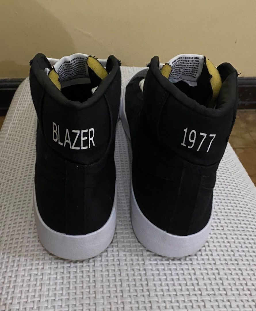NIKE BLAZER 77 (Category: Sneakers) located in Cebu City. Submitted by wornagainco.ph (Listing ID 1469974184, Image 3). Description: NIKE BLAZER 77 Size: US-10 (28 cm) EUR-44 UK-9 Pre-owned No issue No box Negotiable .