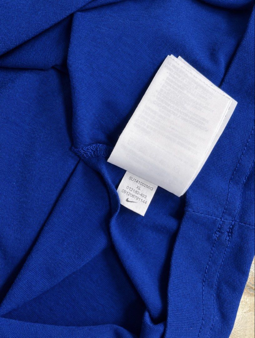 Nike Brazil CBF Ringer Tee (Category: Tshirts & Polo Shirts ) located in Cavite. Submitted by alchaxx11 (Listing ID 1469969027, Image 3). Description: Authentic Nike Brasil 2014 Core Ringer Tee no issues good as new 29 x 20 nego.