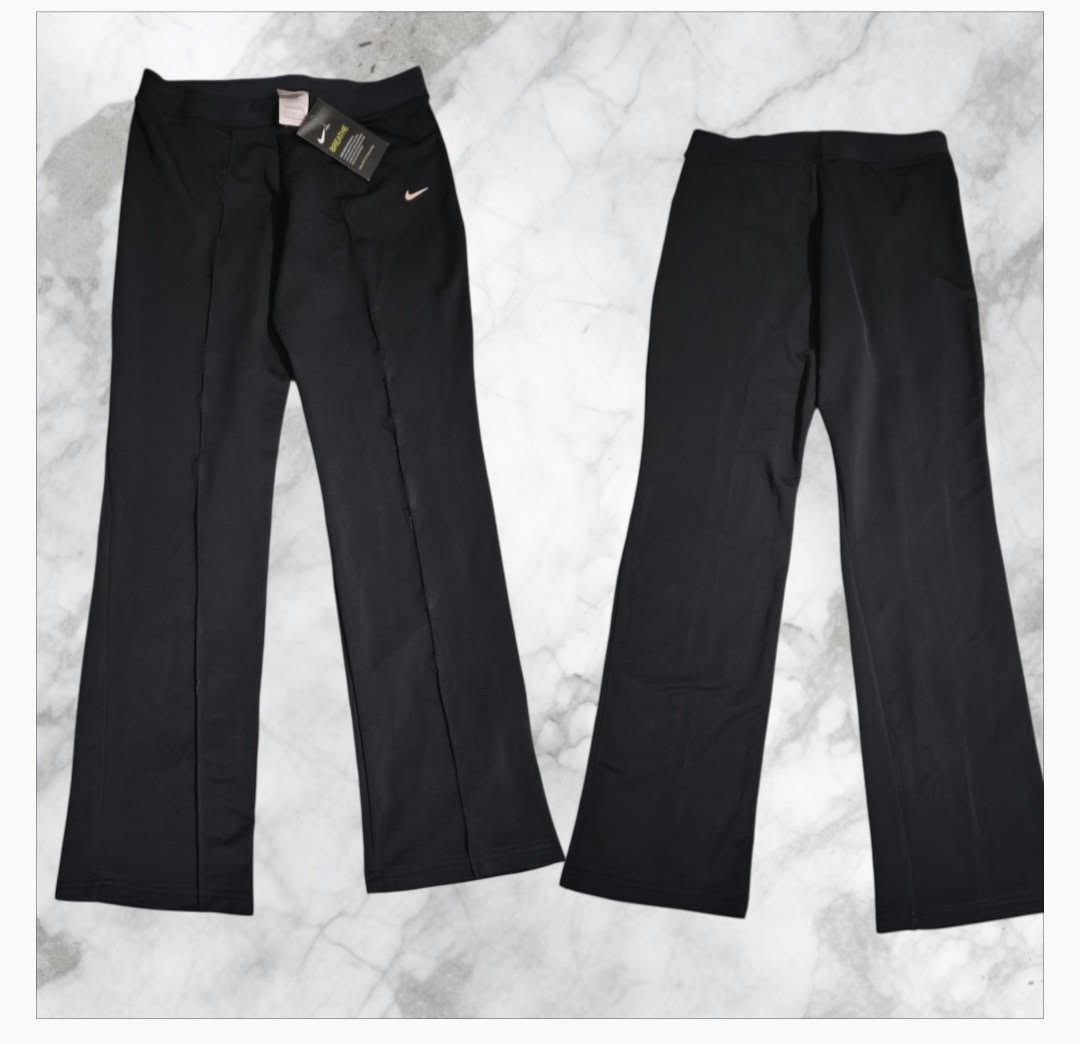 Nike Breathe Black Active Pants with Tags (Category: Joggers) located in Paranaque City. Submitted by calm_youngstore7 (Listing ID 1469966201, Image 3). Description: 70% OFF RETAIL! - Brand new with original store tags - Authentic Black Nike athletic pants - Built-in Breathe technology for ultimate comfort - Embroidered small Swoosh logo near the hip - Flattering flared cut with stylish front center seam detailing - Clean, solid black back design