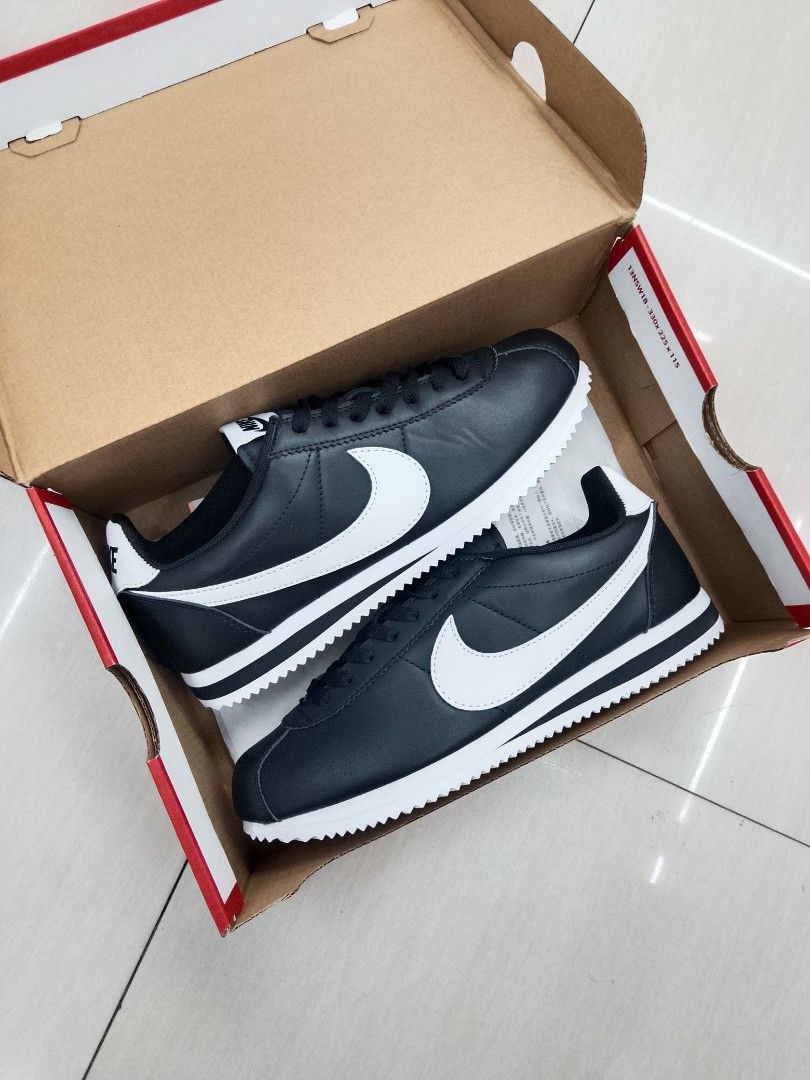 Nike Cortez "Black White" 😍 (Category: Sneakers) located in Manila. Submitted by josier_181 (Listing ID 1470039143, Image 2). Description: Available now Ma'am/Sir Pm for more details Your order via lalamove COD or GCASH payment. Kung anong nasa post ko po yun po mismo ang dadating na item sa inyo 💯 Good quality and condition Thank you and God bless Womens Size Guide 5US - 36 EU/FR - 22CM 6US - 37 EU/FR - 23CM 6.5US - 37.5 EU/FR - 23.5CM 7US - 3