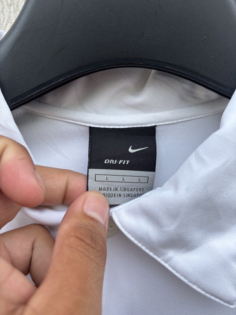 Nike Dri Fit Polo Shirt (Category: Tshirts & Polo Shirts ) located in Baybay. Submitted by thrift.ed2023 (Listing ID 1470035288, Image 3). Description: Nike Dri Fit Polo Shirt Medium 20x29 No Issue Need Wash Good as New .