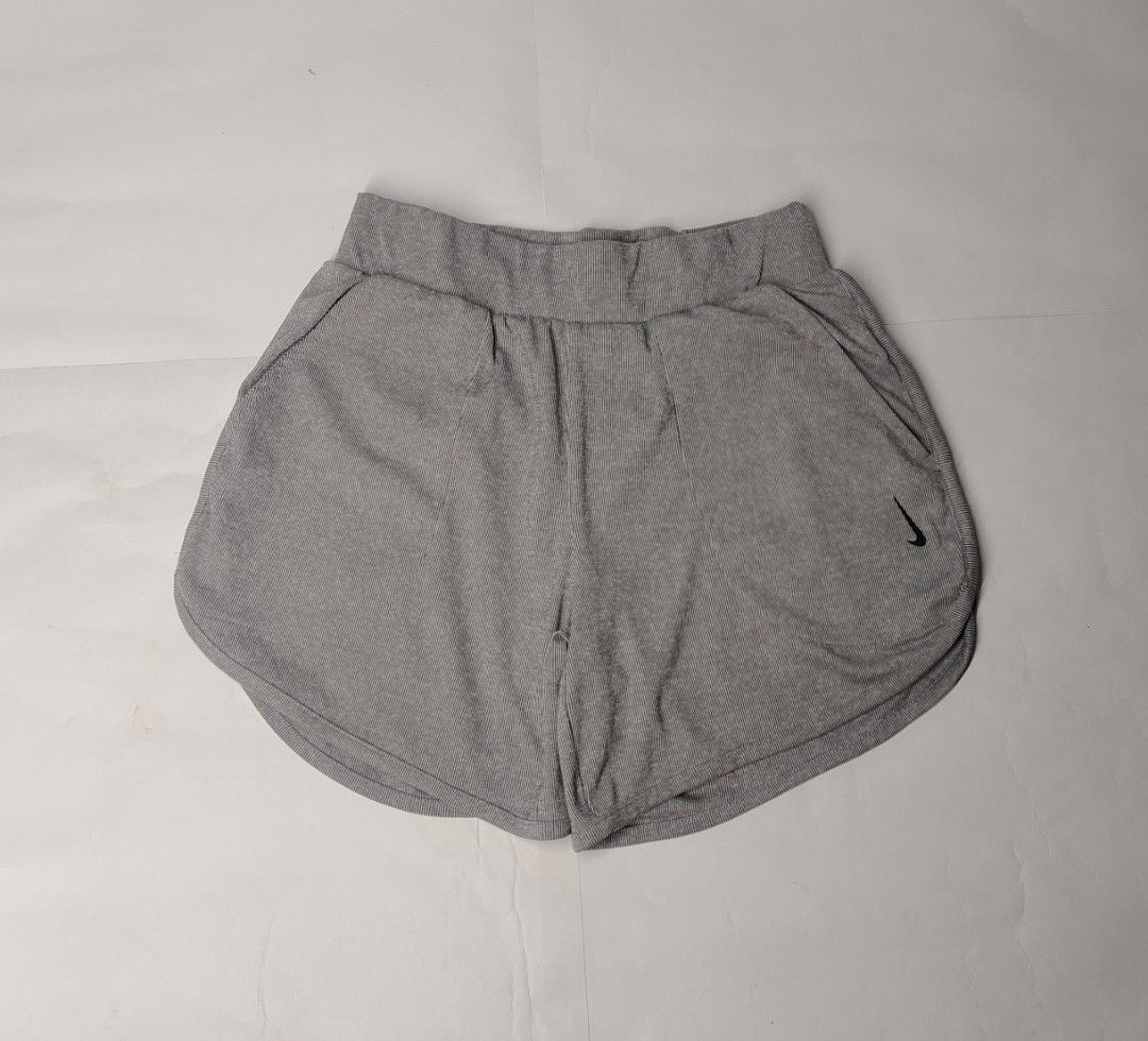 Nike Dri-fit (Category: Shorts) located in Bocaue. Submitted by adrianberi35876 (Listing ID 1470089699, Image 1). Description: Waist :24-30 Like new Condition.