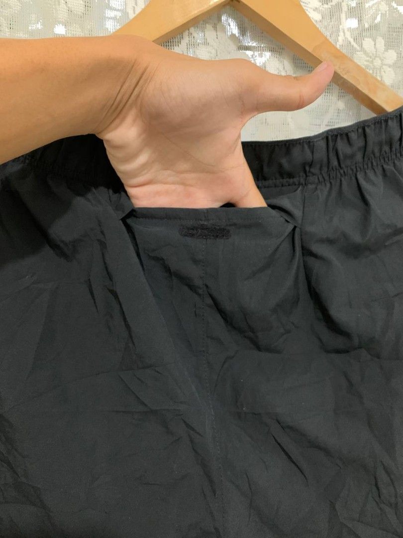NIKE DRI-FIT Form Versatile Shorts (Category: Activewear) located in Minglanilla. Submitted by lhanz_qt (Listing ID 1470112013, Image 3). Description: NIKE DRI-FIT Form Versatile Shorts XL on tag Waist 32-38 Length 17.5 Hem 12.5 Issue: Like new condition Need wash Color rate and condition: 9.8/10.