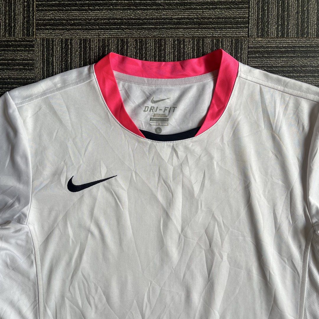 NIKE Dri-fit Game Shirt (Category: Activewear) located in Imus. Submitted by thriftsportph (Listing ID 1470014885, Image 3). Description: Size on Tag : Large (M) Dimension : L26” W21” Price : 400 Condition : 9.5/10 Issue : N/A.