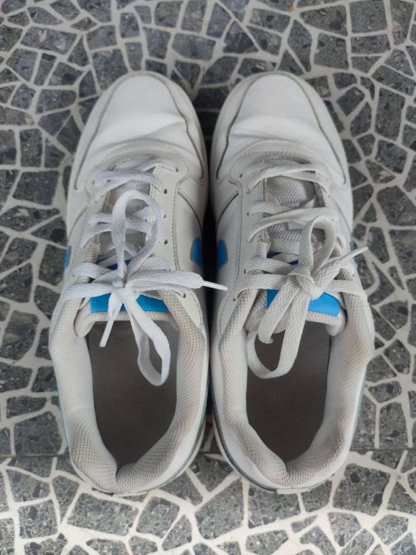 Nike Ebernon Shoes - Size 10.5 (Category: Sneakers) located in Dasmarinas. Submitted by jethroespinosa (Listing ID 1470092801, Image 2). Description: For decluttering In good condition, no issues Original pero tinapon na ang box Loc: Dasma, Cavite MOP: Gcash.