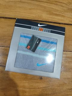 (Category: ) located in . Submitted by thriftteata (Listing ID 1470075259, Image 1). Description: .