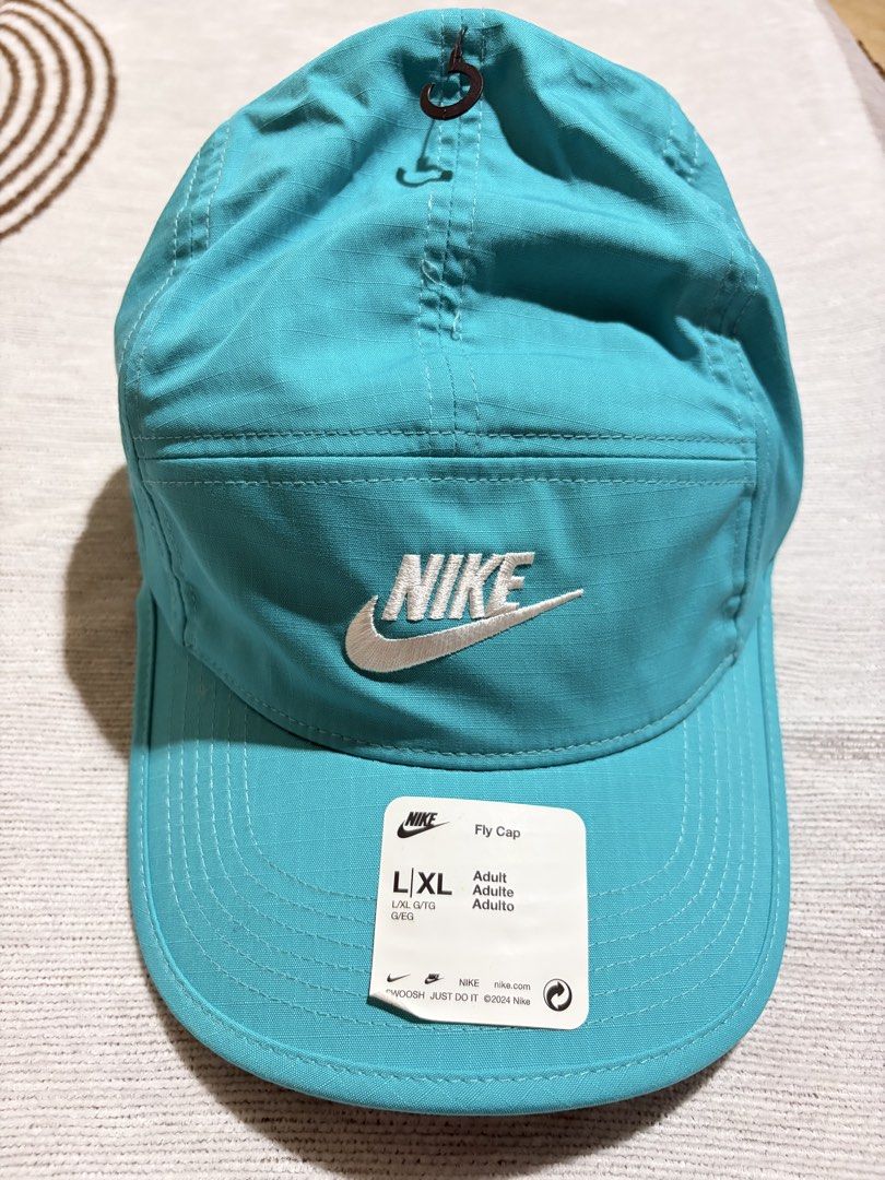Nike Fly Cap (Category: Caps & Hats) located in San Mateo. Submitted by thewanderlustmanila (Listing ID 1470005872, Image 1). Description: 1100 + sf size large to XL authentic from 🇺🇸.