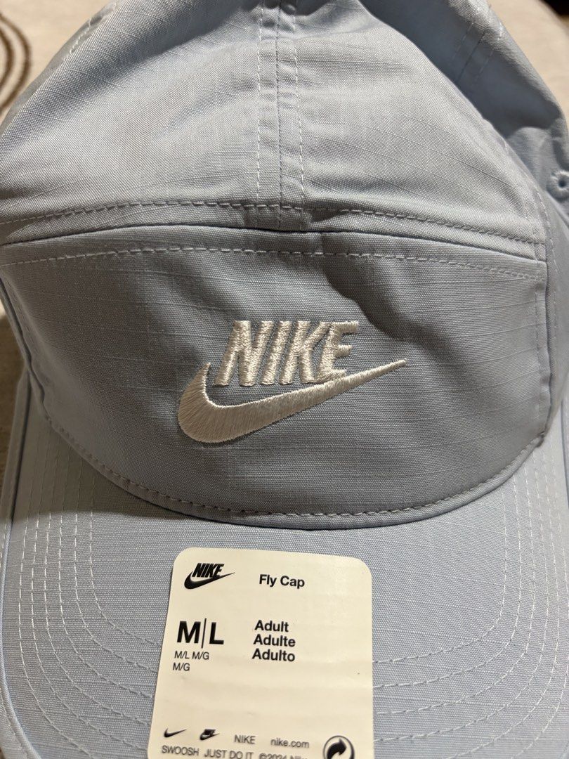 Nike Fly Cap (Category: Caps & Hats) located in San Mateo. Submitted by thewanderlustmanila (Listing ID 1470006107, Image 2). Description: 1200 + sf size medium to large authentic from 🇺🇸.