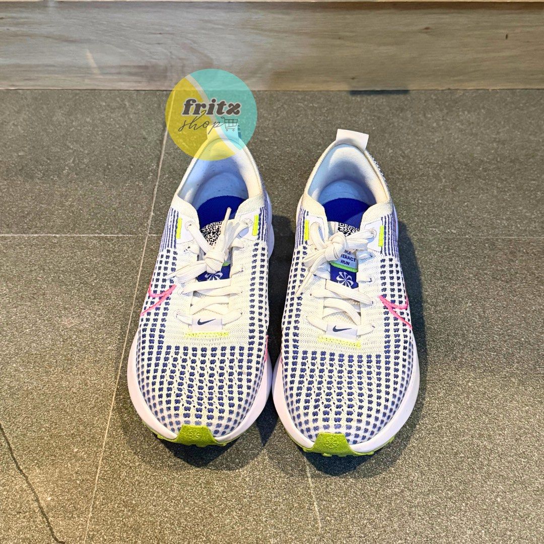 Nike Interact Run (Category: Sneakers) located in Muntinlupa City. Submitted by kneecolejose (Listing ID 1470048258, Image 2). Description: Nike Interact Run US 7.5 ₱1,500.