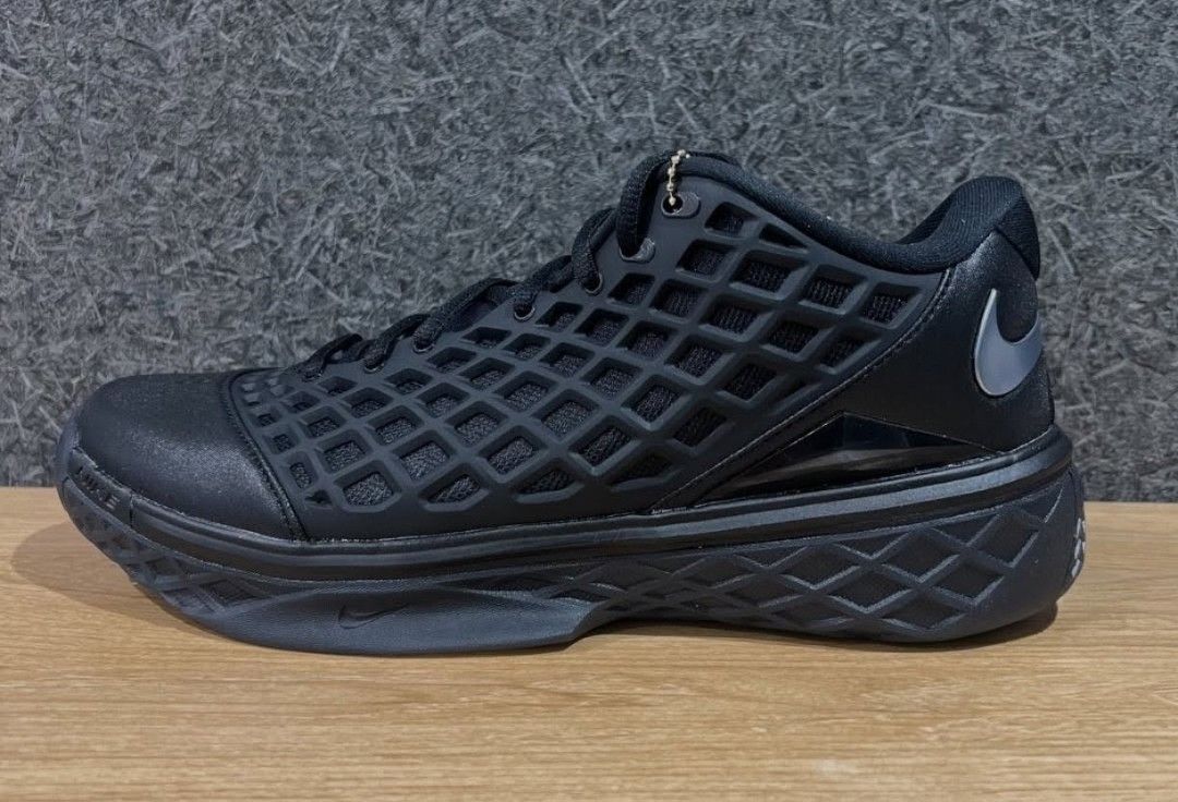 Nike KOBE 3 LOW TRIPLE BLACK (Category: Sneakers) located in Quezon City. Submitted by justinkixs (Listing ID 1469948944, Image 1). Description: size8/8.5/9/9.5/10/10.5/11/12/13 bnew legit.