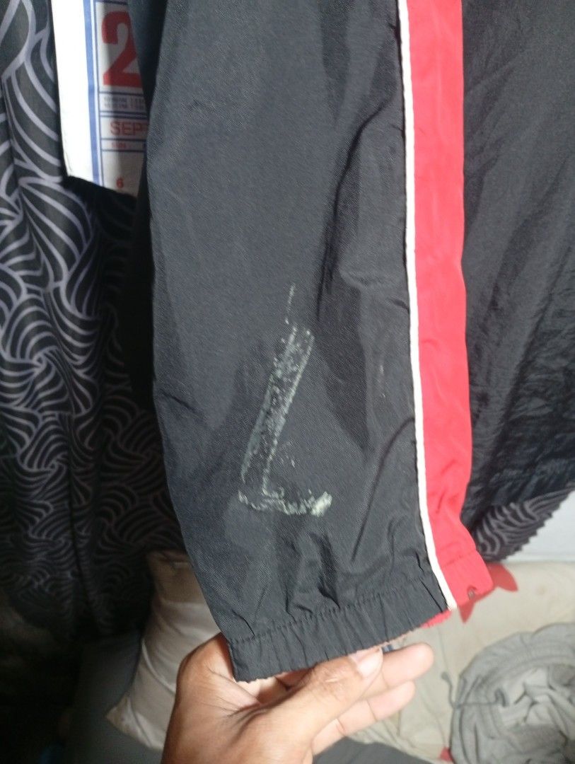 Nike Men's Red and Black Jacket (Category: Coats, Jackets and Outerwear) located in Davao. Submitted by psycho_oblak13 (Listing ID 1470097227, Image 3). Description: .