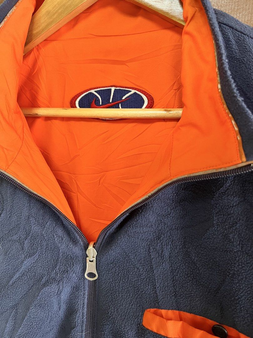 Nike Reversible Fleece Windbreaker Jacket Navy Orange (Category: Coats, Jackets and Outerwear) located in Tagum. Submitted by thisisdavethriftzzz (Listing ID 1470037797, Image 3). Description: Dimension⬇️ Width: 24 Length: 29 Issue: Minimal fades on reflective lines and fade on front design Color rate: 9/10 ₱450.