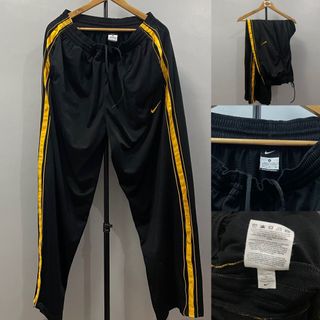 (Category: ) located in . Submitted by lootersgrails (Listing ID 1469950137, Image 1). Description: .