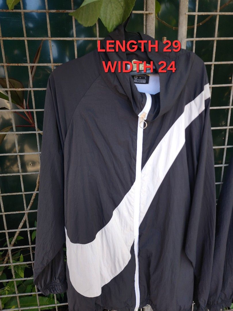 NIKE X JORDAN HOODIE WIND BREAKERS ASPACK (Category: Coats, Jackets and Outerwear) located in Real. Submitted by raphy2019 (Listing ID 1470108954, Image 3). Description: .