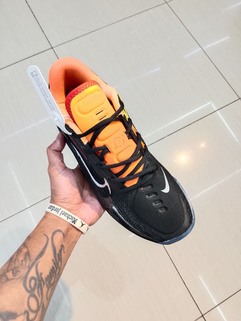 Nike Zoom G.T CUT 🥶😍 (Category: Sneakers) located in Manila. Submitted by josier_181 (Listing ID 1470037648, Image 3). Description: Available now Ma'am/Sir Pm for more details Your order via lalamove COD or GCASH payment. Kung anong nasa post ko po yun po mismo ang dadating na item sa inyo 💯 Good quality and condition Thank you and God bless Womens Size Guide 5US - 36 EU/FR - 22CM 6US - 37 EU/FR - 23CM 6.5US - 37.5 EU/FR - 23.5CM 7US - 38 EU/F